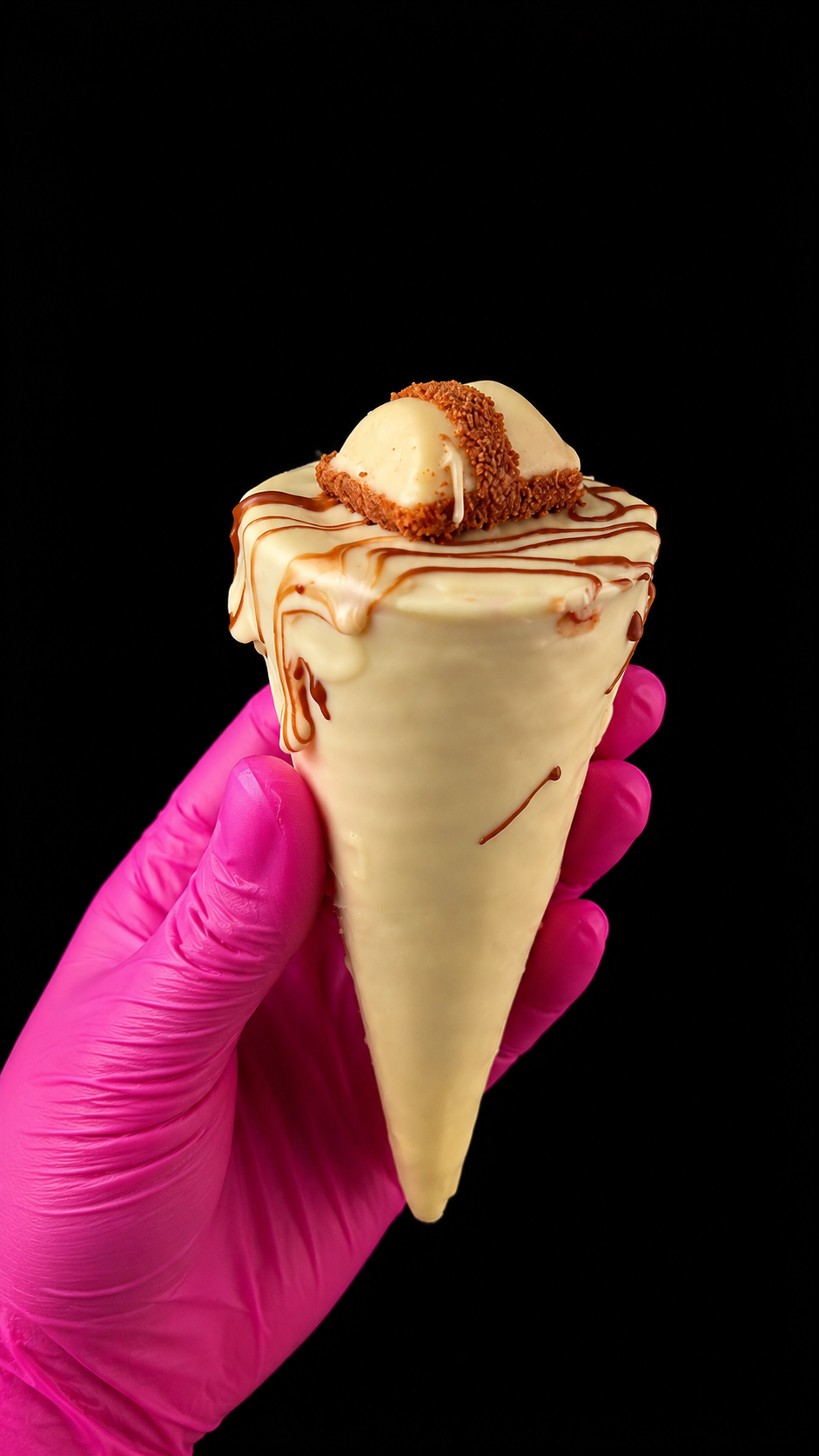 CONE KINDER BUENO WHITE